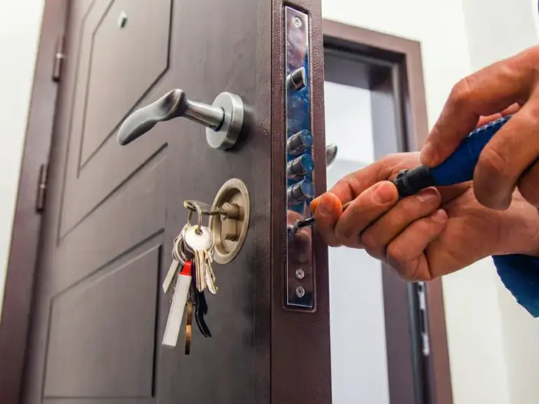 Porta blindada em Campina Grande – instalação e manutenção
